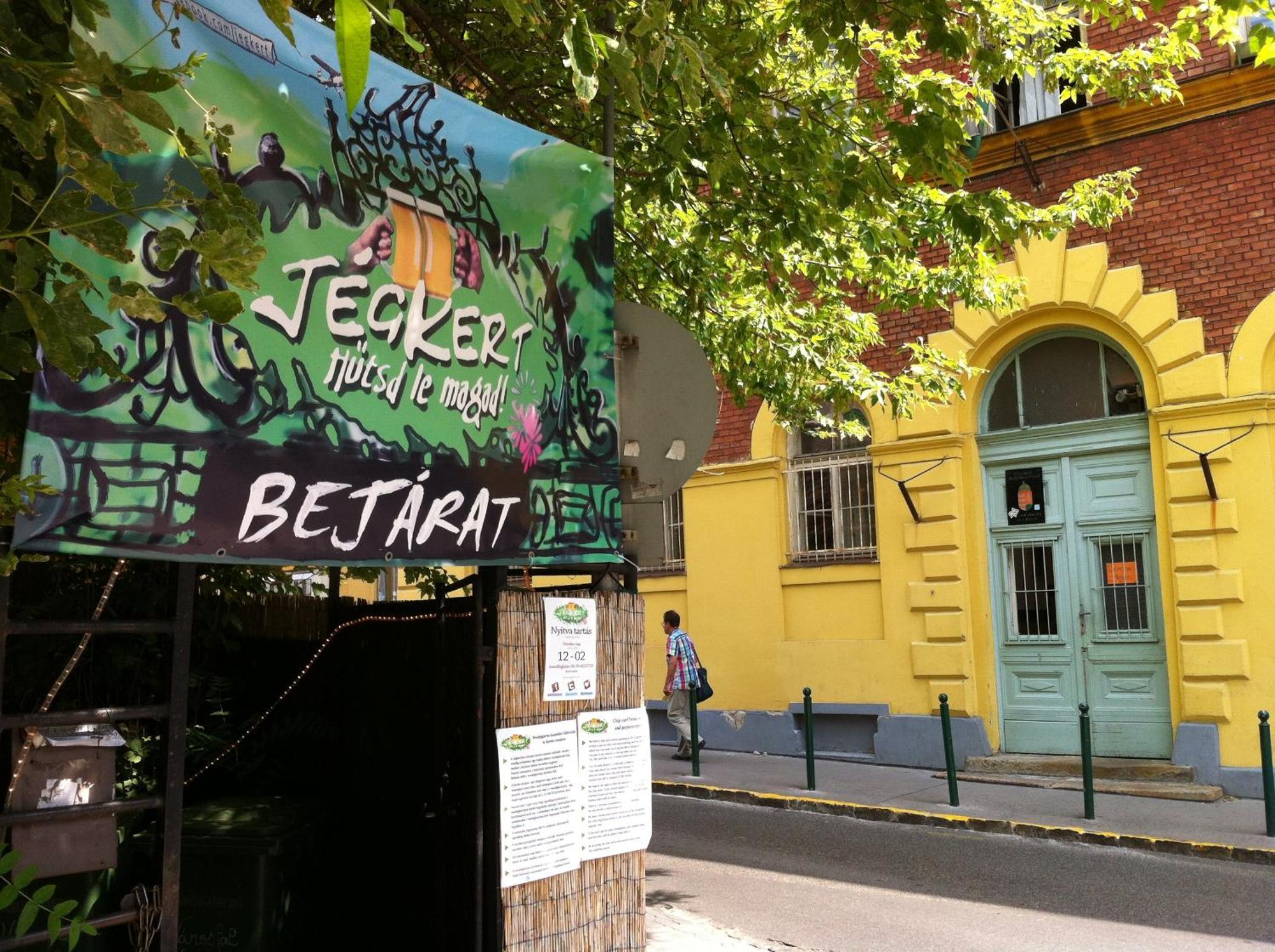 Season Hostel 2 Budapest Exterior foto